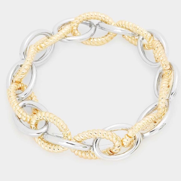 Jewelry - Oval Metal Link Stretch Bracelet